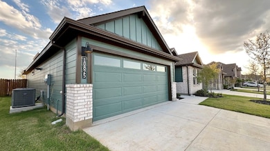 10825 Black Onyx Dr, Crowley, TX 76036 - photo 3