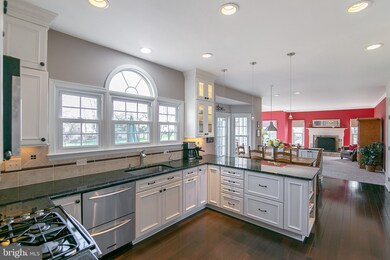 11705 Morning Star Dr, Germantown, MD 20876 - photo 7