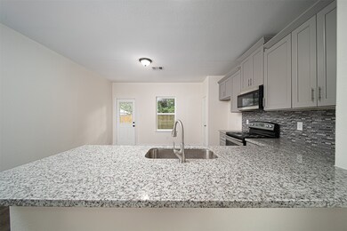 6814 Bethune Dr, Houston, TX 77091 - photo 7