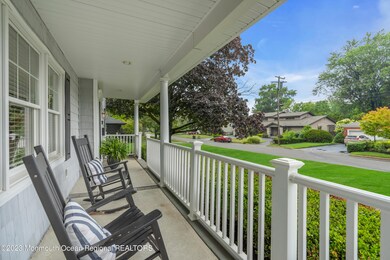 COVERED FRONT PORCH