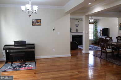 13413 Latrobe Ln, Clarksburg, MD 20871 - photo 3