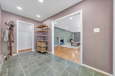 3162 Stoneridge Rd SW, Roanoke, VA 24014 - photo 6