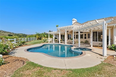 23505 Carancho Rd, Temecula, CA 92590 - photo 4