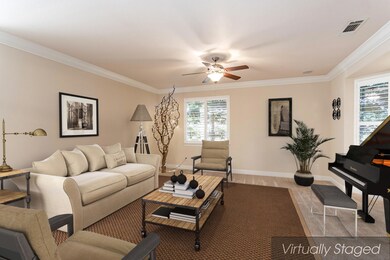 10 Sitting Room_staged