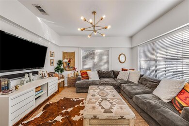 5247 Monticello Ave, Dallas, TX 75206 - photo 5