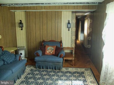 4463 Gary Way, Chambersburg, PA 17202 - photo 6