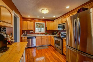 1911 Howard Gap Rd, Hendersonville, NC 28792 - photo 4