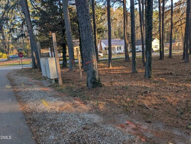 2727 Broad St, Durham, NC 27704 - photo 6