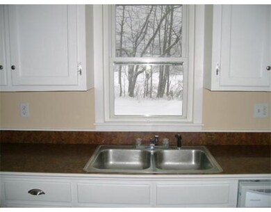 6 Lincoln St unit 3, Hudson, MA 01749 - photo 4