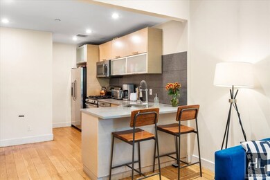 727 Dean St unit 2F, Proshei, NY 11238 - photo 3