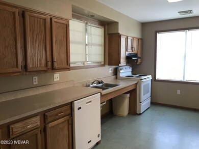 599 Broadway St, Hughesville, PA 17737 - photo 5