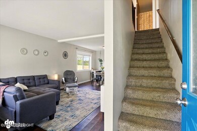 Entry Way / Living Room