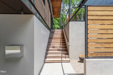 922 Tower St, Raleigh, NC 27607 - photo 3