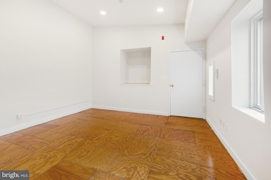 1301 N 6th St unit 3, Philadelphia, PA 19122 - photo 6