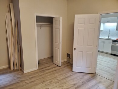 84 N Margin St unit 4, Boston, MA 02113 - photo 5