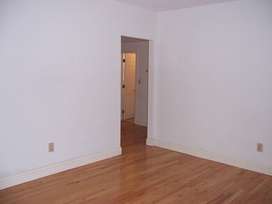 9 Hillside Ave unit 1, Marblehead, MA 01945 - photo 3