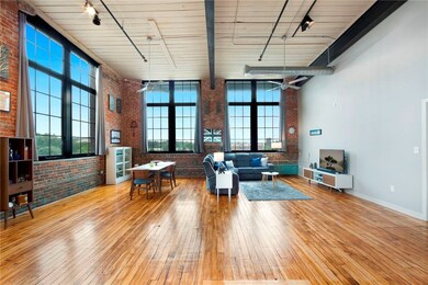 685 Social St unit 314, Woonsocket, RI 02895 - photo 7