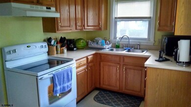 310 Walmer St, Hammonton, NJ 08037 - photo 4