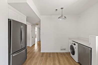 6104 S Dorchester Ave unit 2S, Chicago, IL 60637 - photo 3