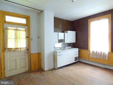 20105 Fisher Ave, Poolesville, MD 20837 - photo 3