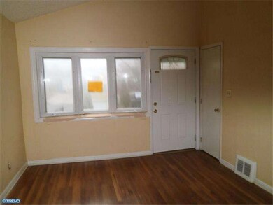 206 Canary Ln, Mount Holly, NJ 08060 - photo 3