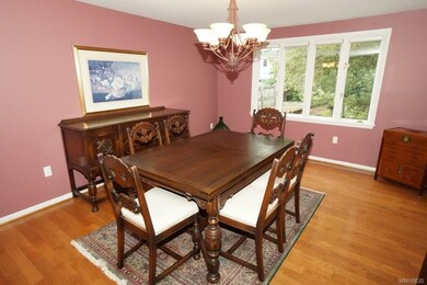 Elegant & classic formal dining room