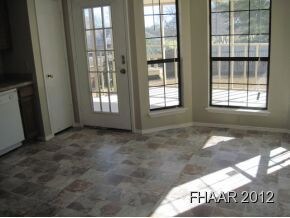 414 E Hogan Dr, Copperas Cove, TX 76522 - photo 6