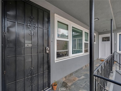 933 E 1st St unit 7, Long Beach, CA 90802 - photo 4