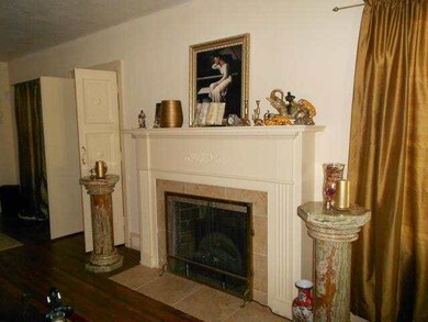 1900 Prairie St, Elkhart, IN 46516 - photo 3