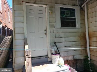 1024 Mechanic St, Camden, NJ 08104 - photo 5