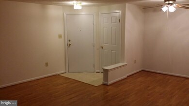 813 Stratford Way unit D, Frederick, MD 21701 - photo 2