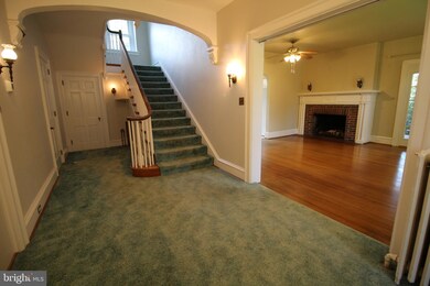 4900 APT. 11 Horseshoe Pike, Honey Brook, PA 19344 - photo 4