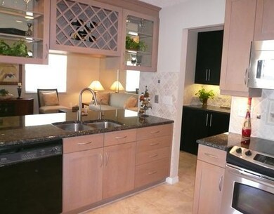 Other. Coordinating Granite Butler s Pantry in Foy