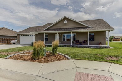 3202 Twin Creek Trail Ave, Cody, WY 82414 - photo 4