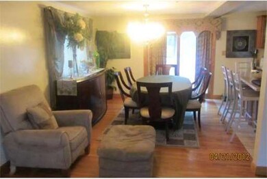 28 Blakely Cir, Randolph, MA 02368 - photo 3