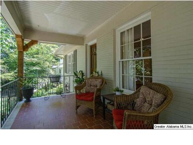 Welcome home! Cedar columns were added to the porc