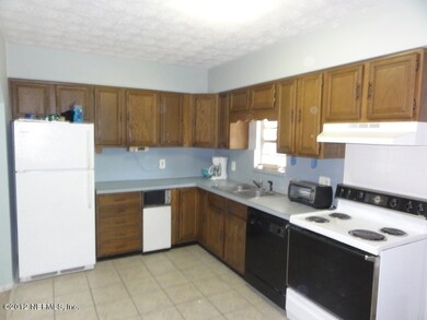 1235 Hamilton St, Jacksonville, FL 32205 - photo 4