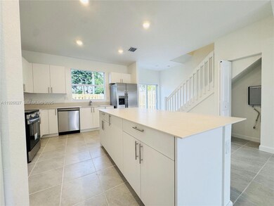 243 NE 11th St unit 243, Homestead, FL 33030 - photo 3