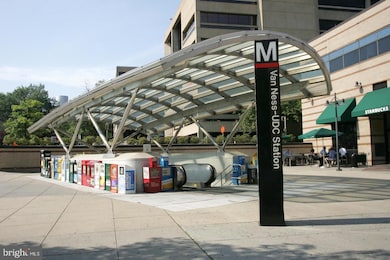 Tilden Court unit 212, Washington, DC 20008 - photo 2