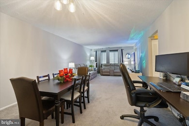 805 Freedom Cir unit 382, Harleysville, PA 19438 - photo 7