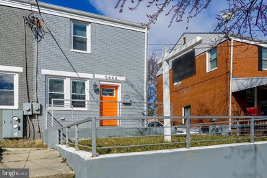 5448 C St SE, Washington, DC 20019 - photo 3