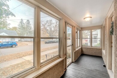 536 Newton St, Waterloo, IA 50703 - photo 4