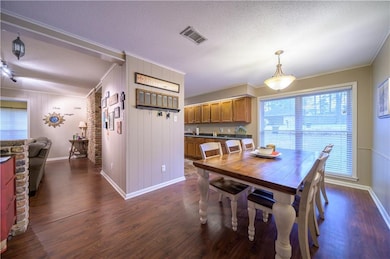 413 Edgewood Dr, Pineville, LA 71360 - photo 3