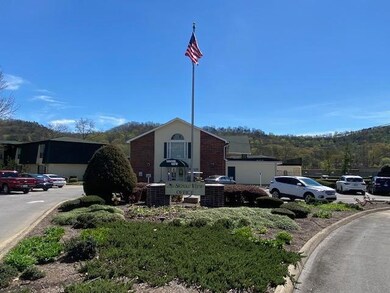 900 Mountain Creek