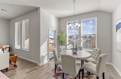 Sierra Dining Area