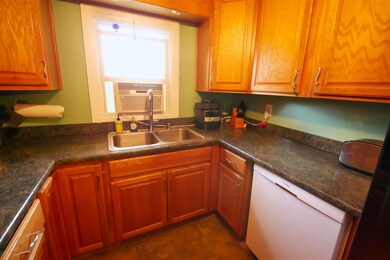 16 Savoie St, Bedford, NH 03110 - photo 5