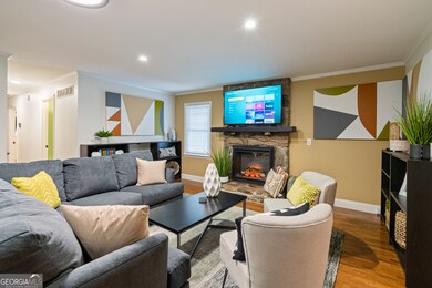 306 Jason Ct, Woodstock, GA 30188 - photo 6