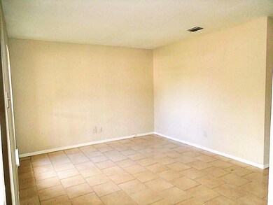 2223 Winter Bay Ln, Houston, TX 77088 - photo 6