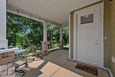 219 Manor Row, Pleasant View, TN 37146 - photo 4