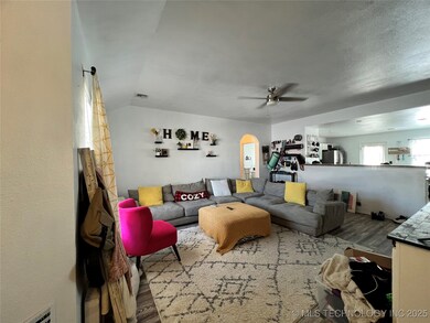 25234 E 93rd St S, Broken Arrow, OK 74014 - photo 4